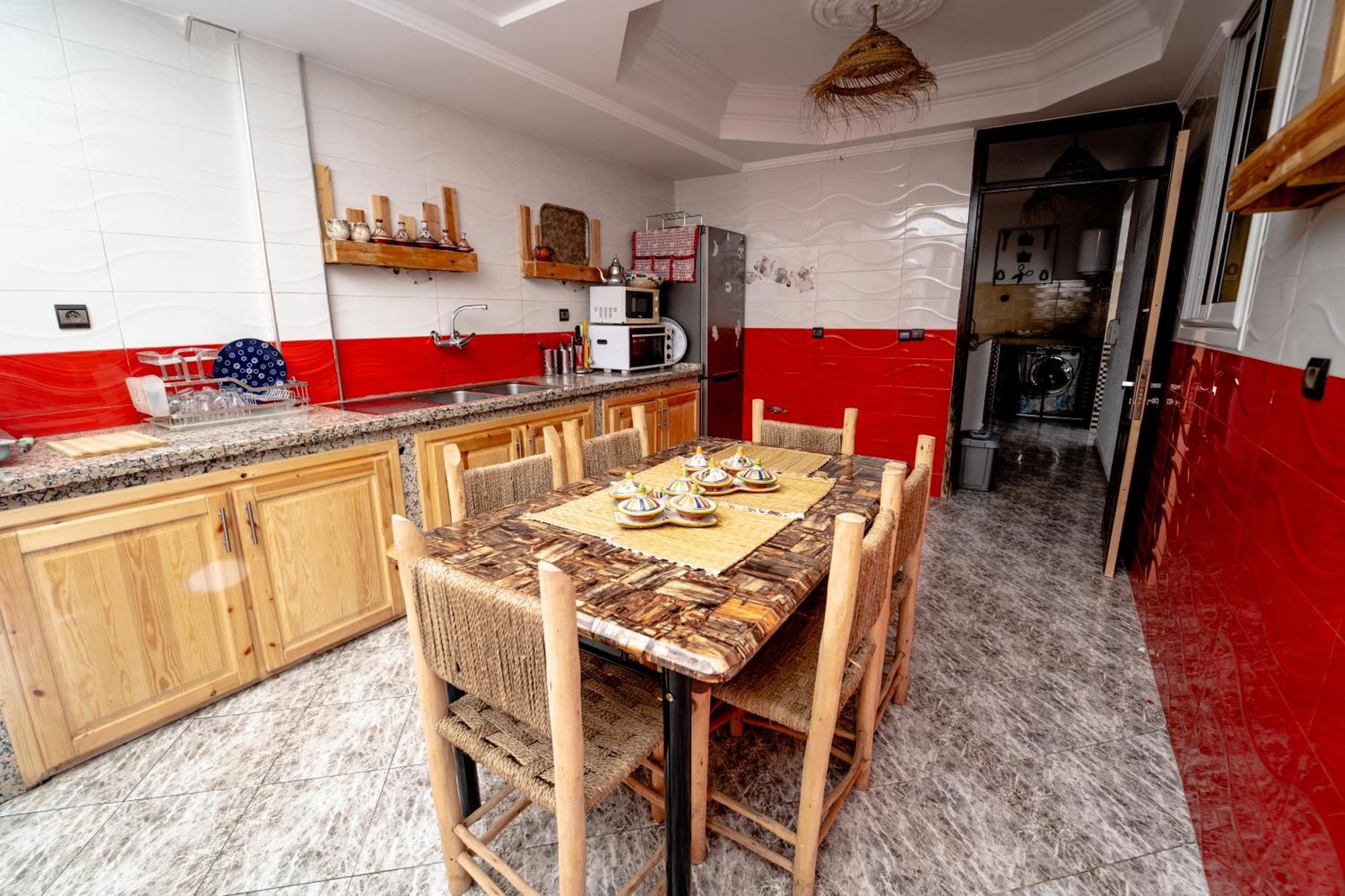 Tigmi Ossmon Hostel 阿加迪尔 外观 照片