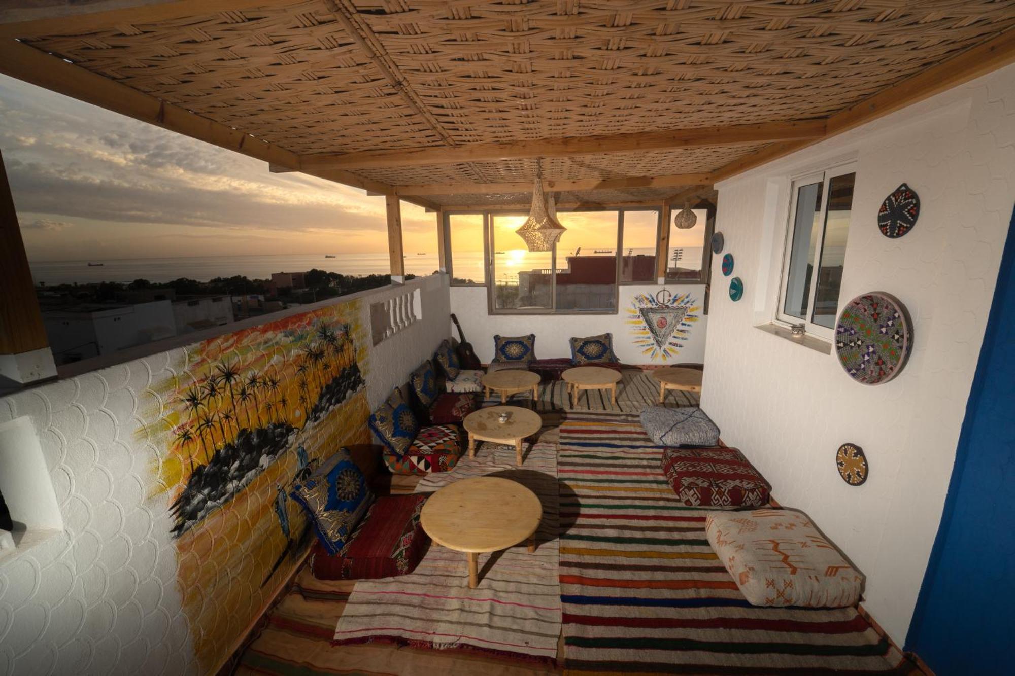 Tigmi Ossmon Hostel 阿加迪尔 外观 照片
